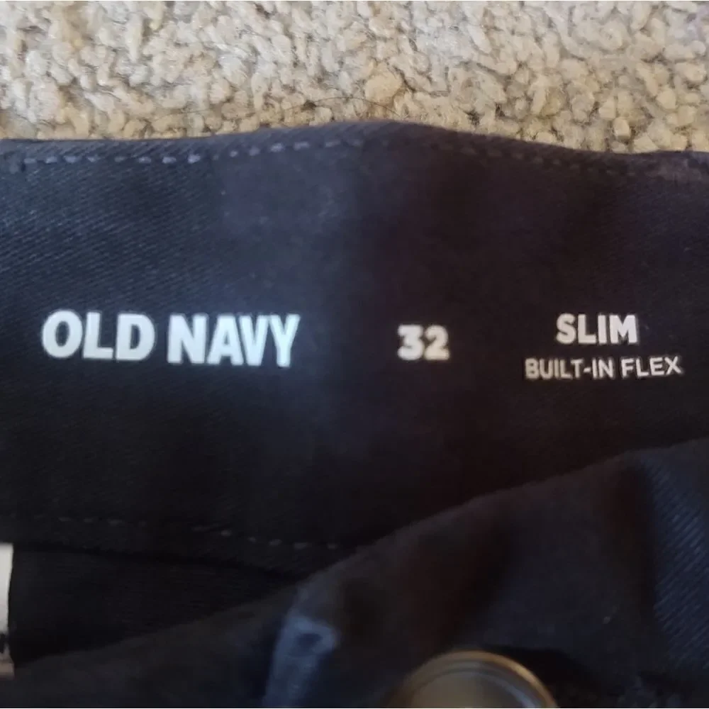 Old Navy Chino Men's Shorts Size 32 Black 9' Inseam BRAND NEW WITH TAGS